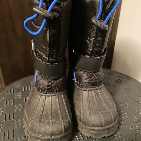 Mountain Ridge Winter Boots!! ❄️✨ - Picture 5 of 5